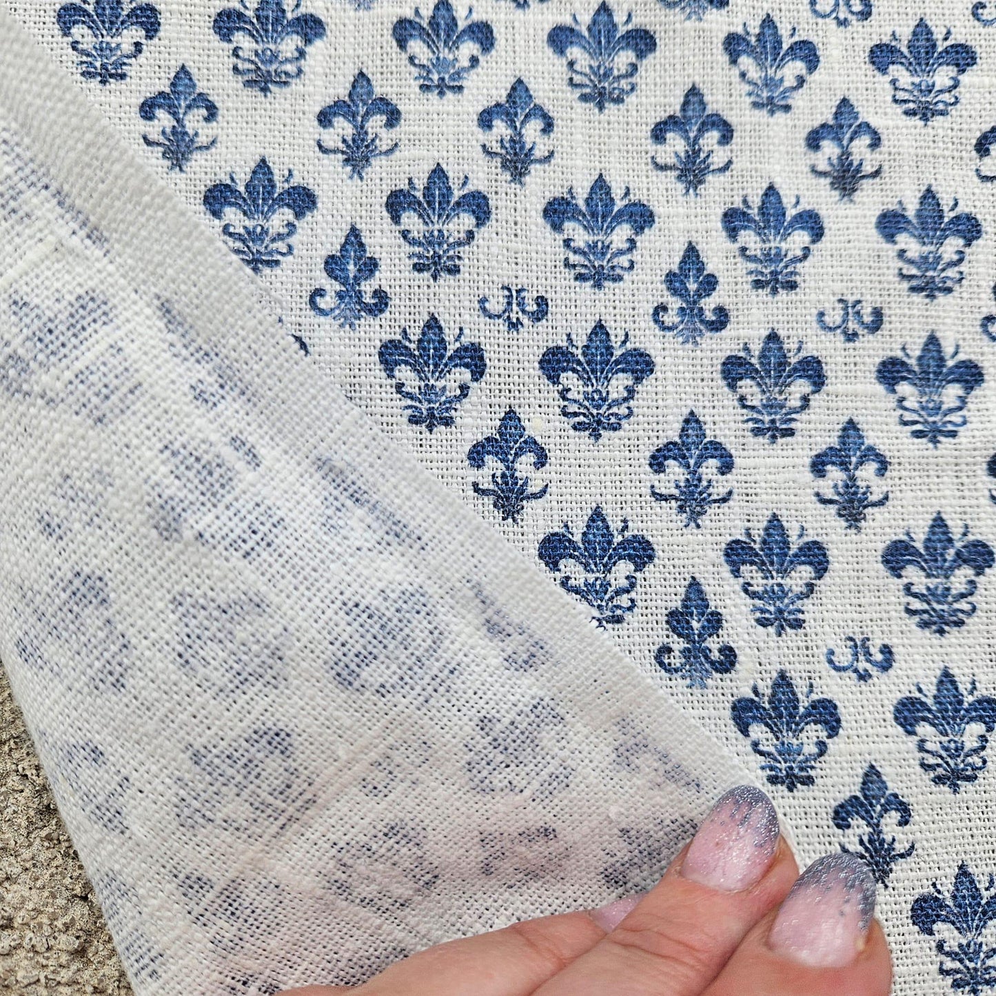 100% LINEN Fabric Fleur de lis print,  linen fabric with blue french print, heavy linen fabric for upholstery home decor 360