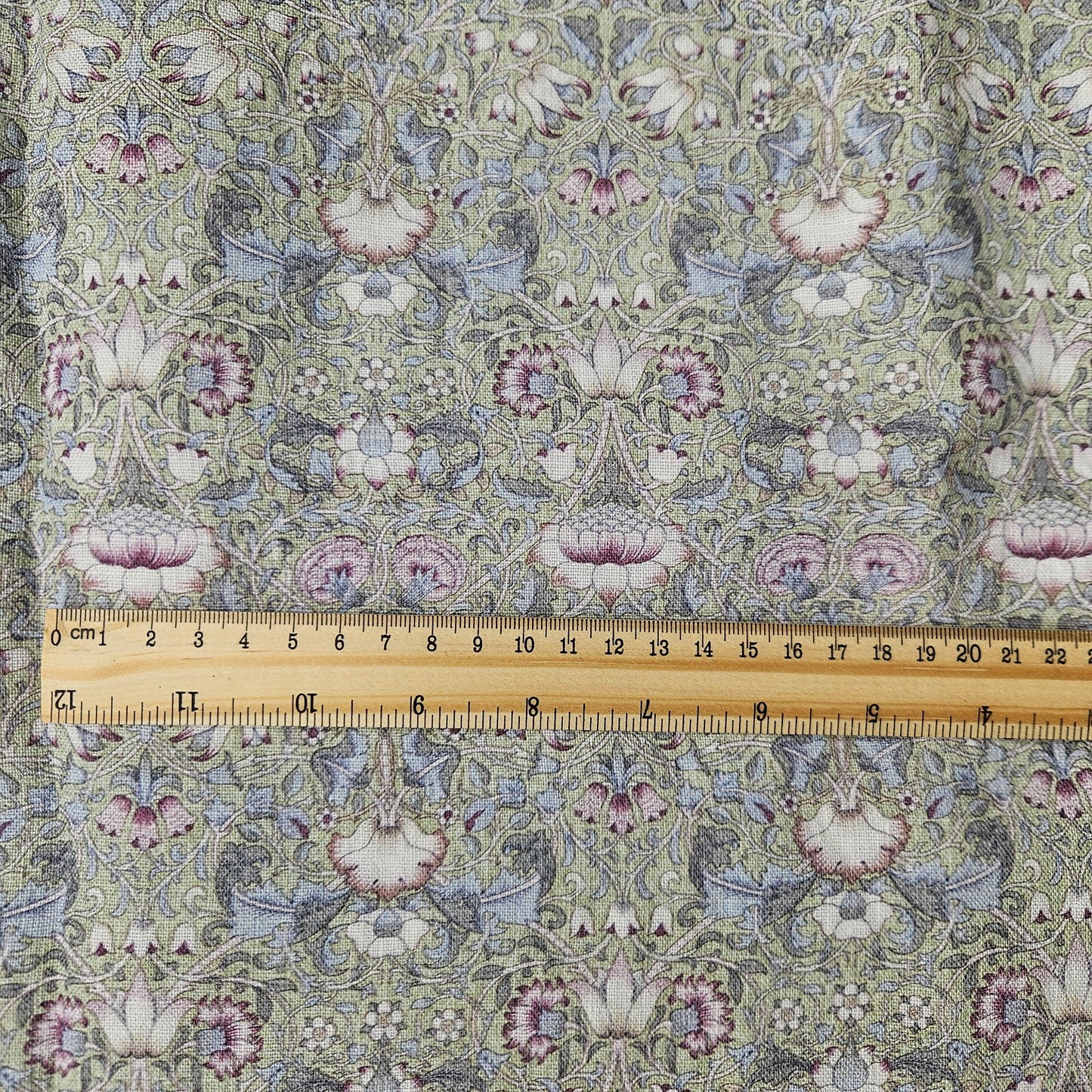 William Morris Loddon grey green print on 100% LINEN - Victorian Art crafts linen Fabric - botanical Historical upholstery home textile 2552