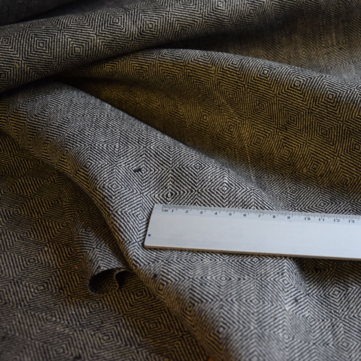 Rhomb black natur - linen fabric - 467H