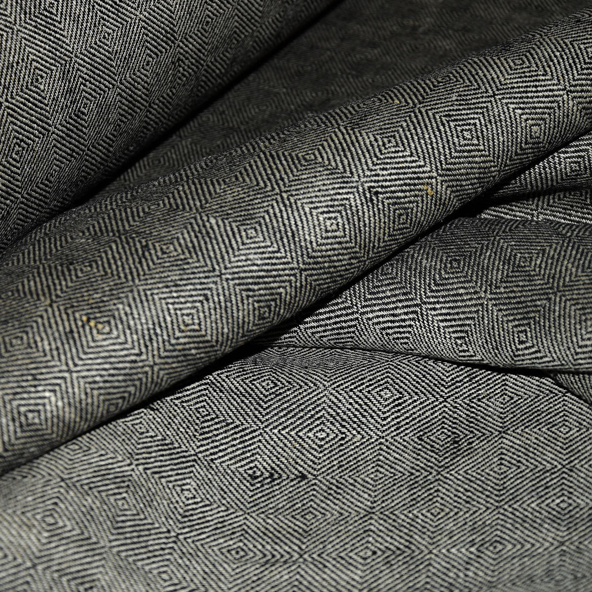Rhomb black natur - linen fabric - 467H