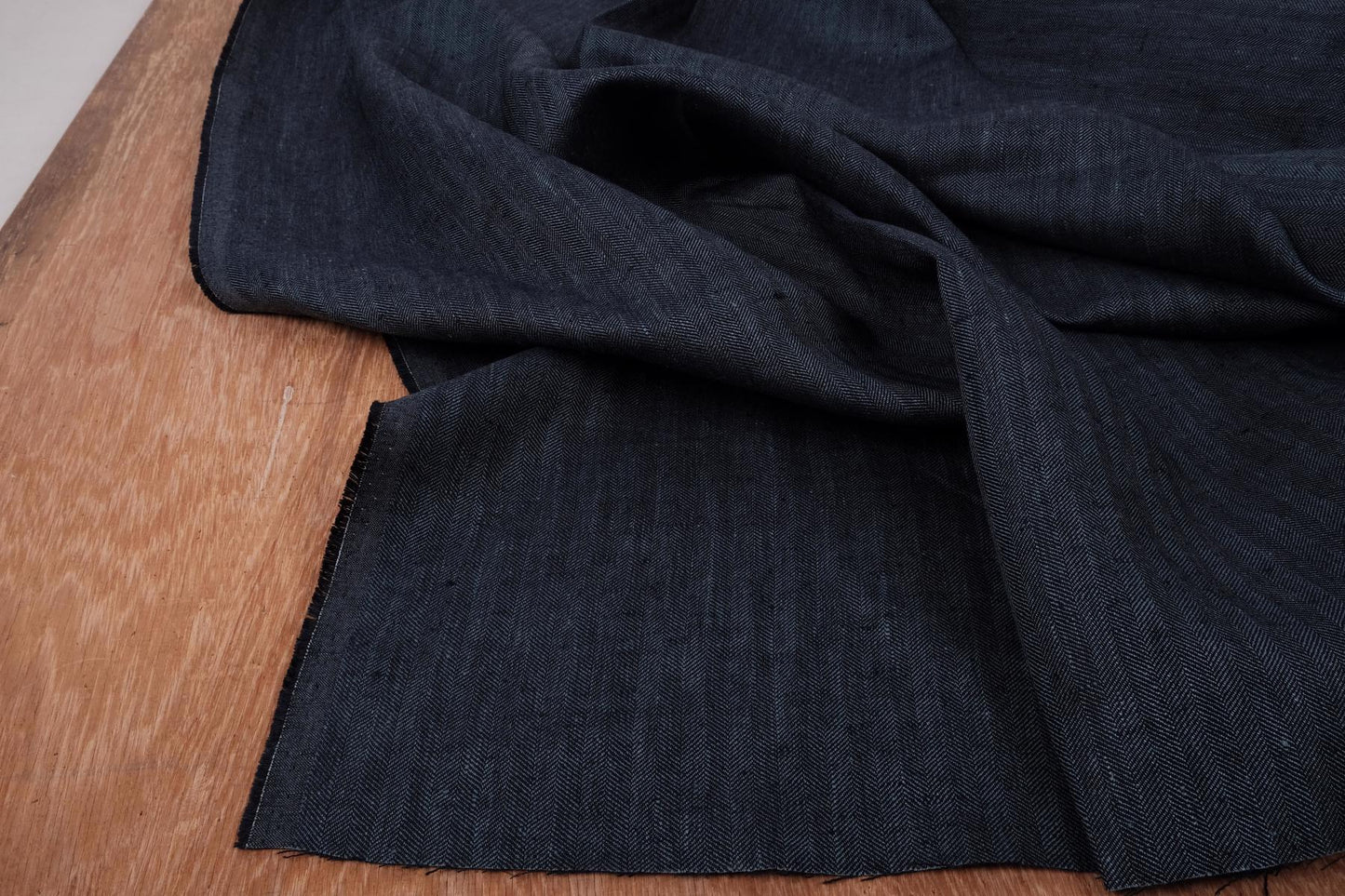 Herringbone - dark blue - linen fabric - 182R