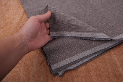 Broken twill- brownish grey -  linen fabric - 180R