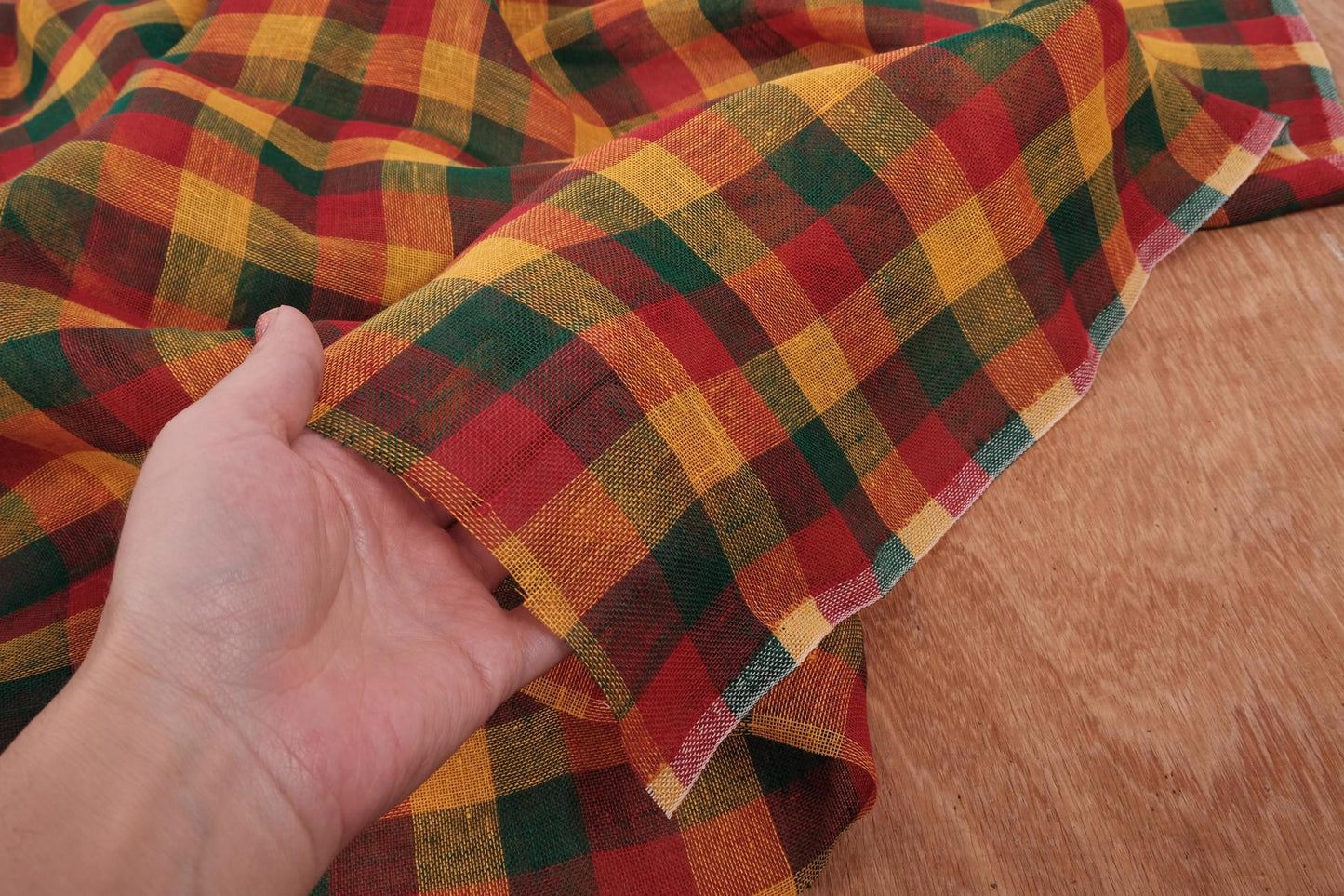 Sheer linen fabric - red green yellow - 996Z
