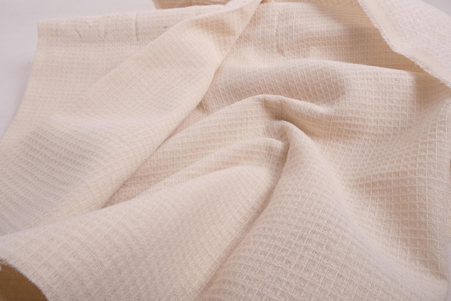 Waffle - offwhite  - extra wide - linen fabric