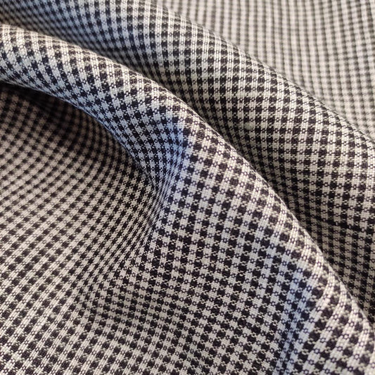 Pepita - pin check in black white - linen fabric - 268P