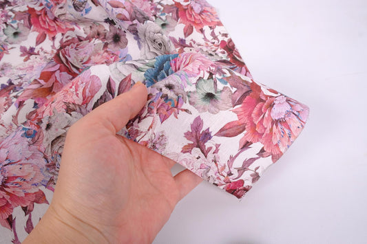 Dahlias -  floral print on linen - 395P