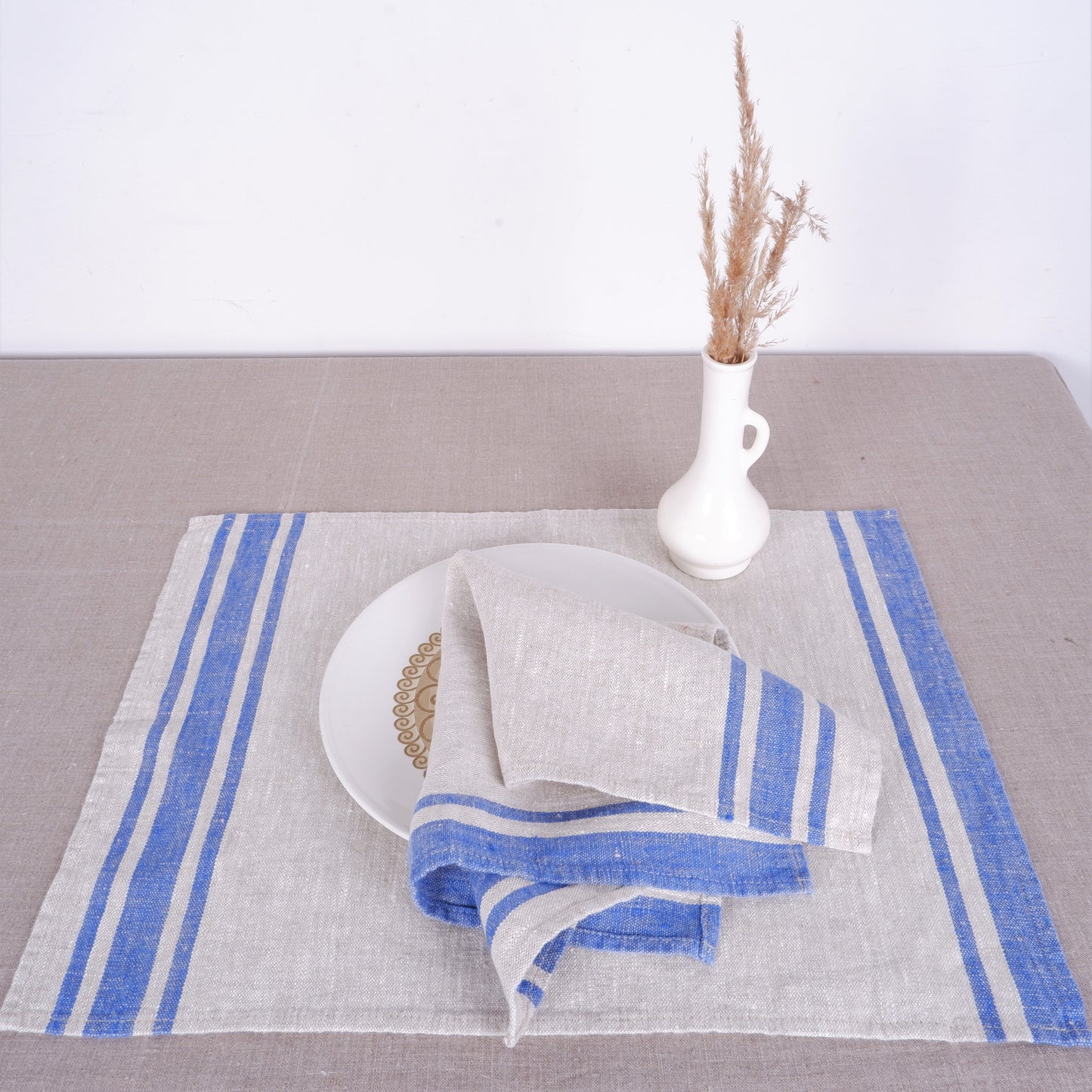 Natur - blue striped - linen napkin - Blue Edges