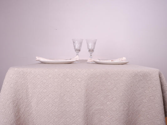 Natur - rhomb - linen tablecloth in jacquard weaving