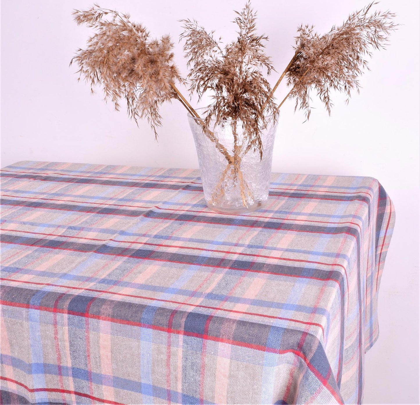 Linen tablecloth in grey - blue - pink checks
