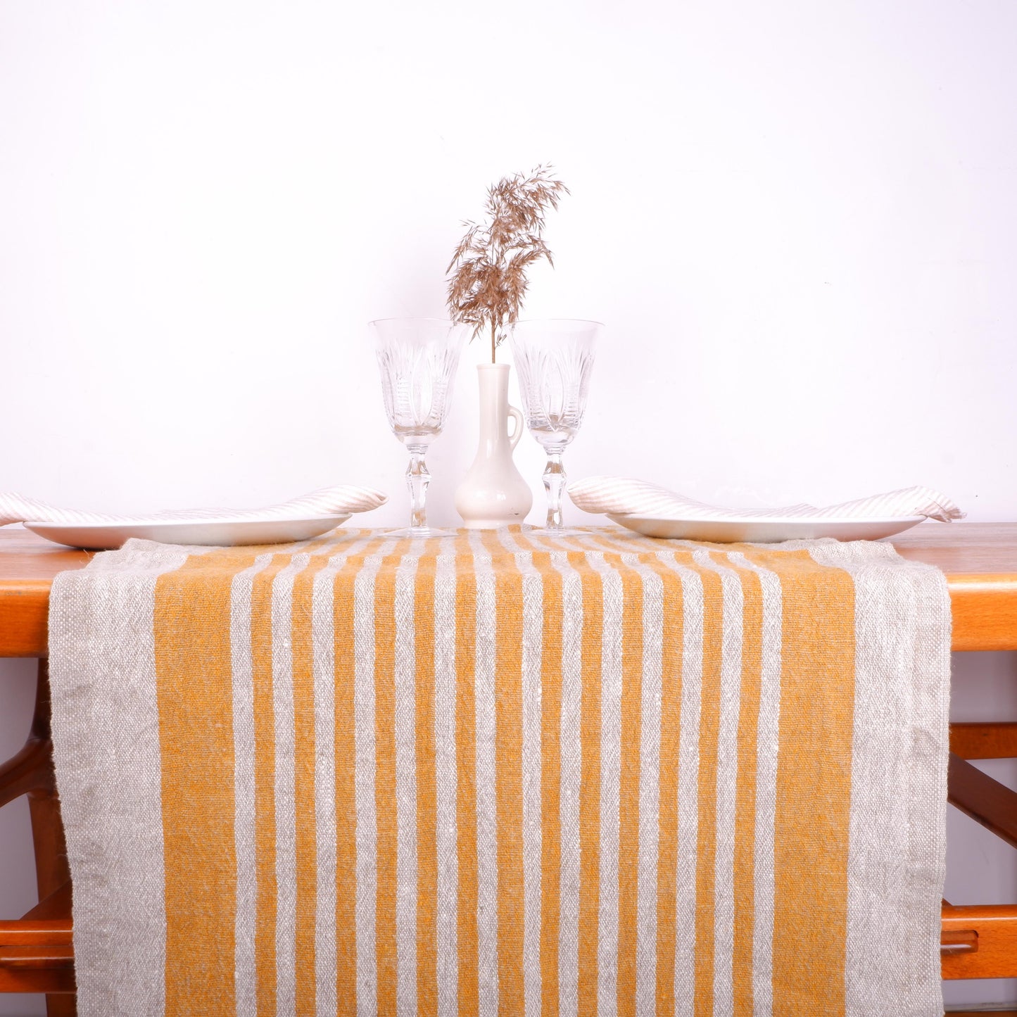 Yellow  - table runner - Provence -  washed