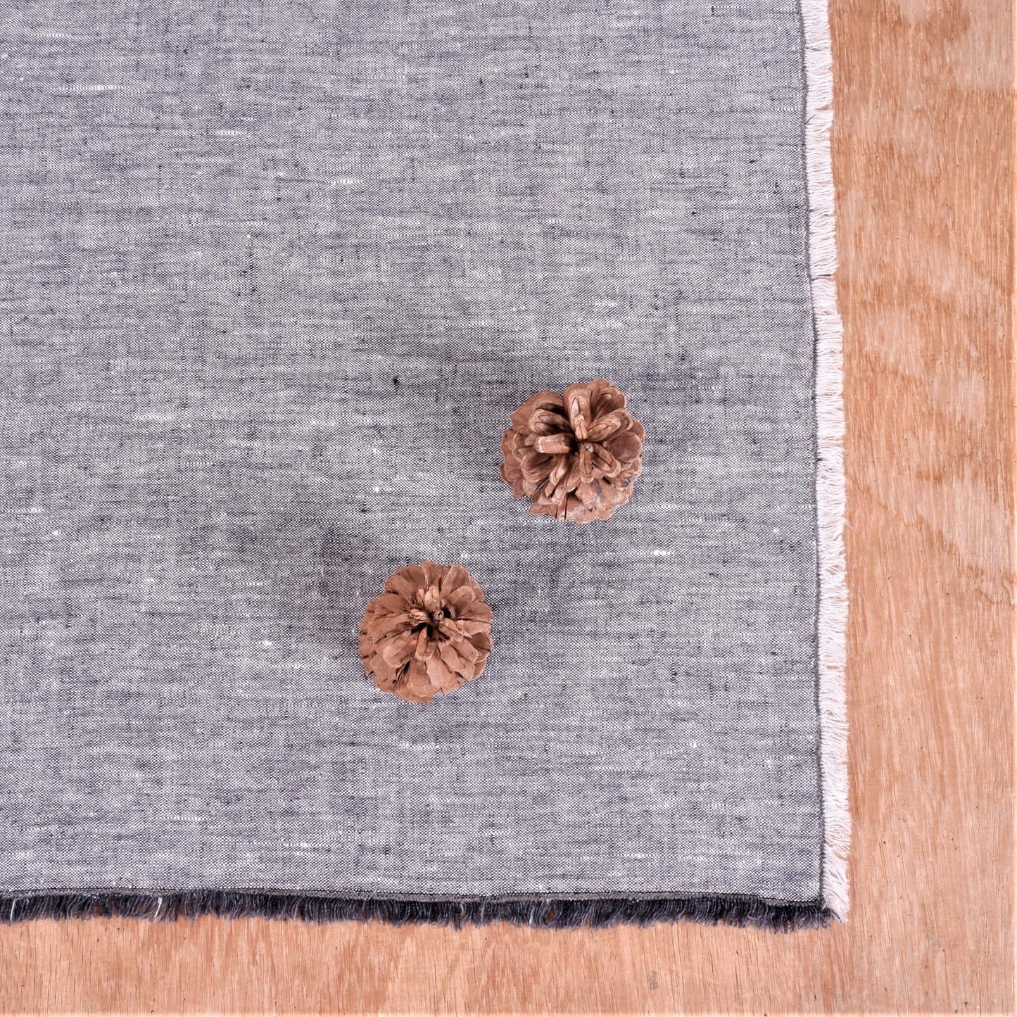 Grey linen napkin - fringed edges