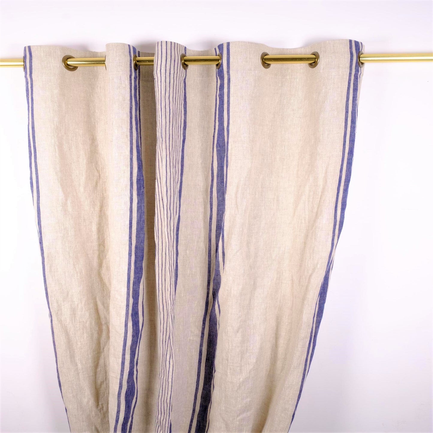 BLACKOUT  - Natural linen curtains Village blue stripes