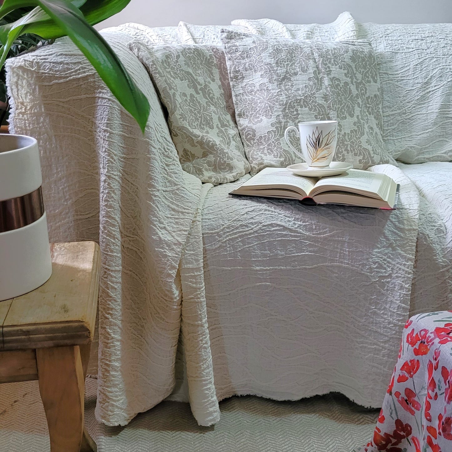 Offwhite stripes - linen blanket - bed cover