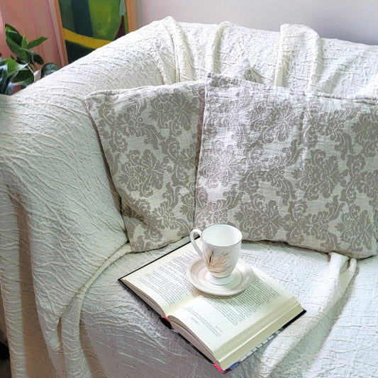 Offwhite stripes - linen blanket - bed cover