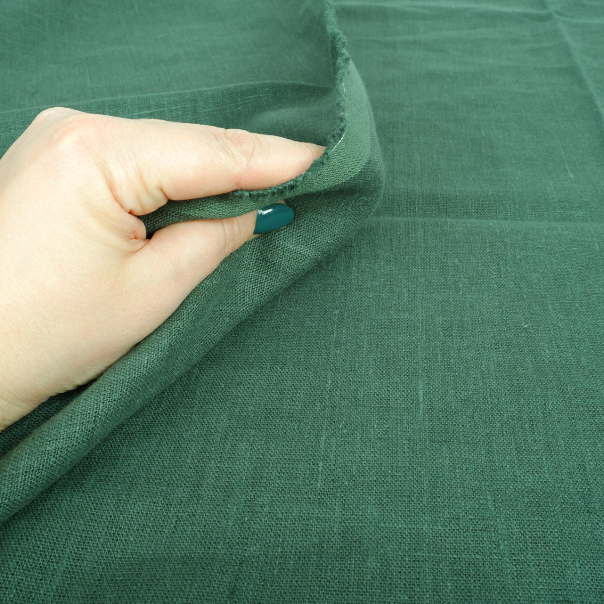 Taiga green - linen fabric - 230g/² - 638M