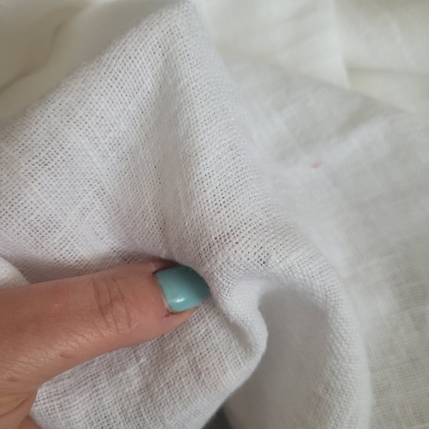 Fluffy  linen fabric - white - 6530 SH