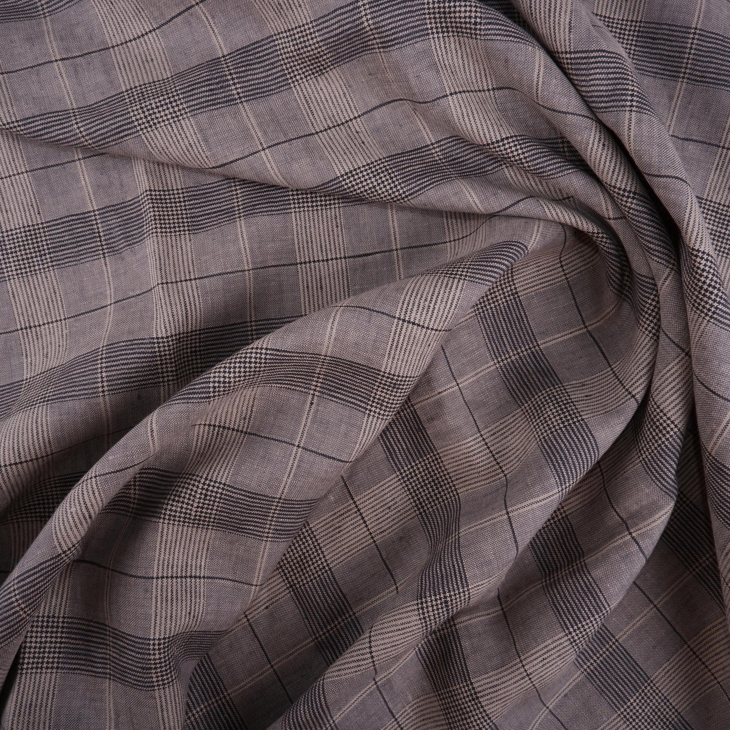 Linen fabric in grey natur checks - 9932