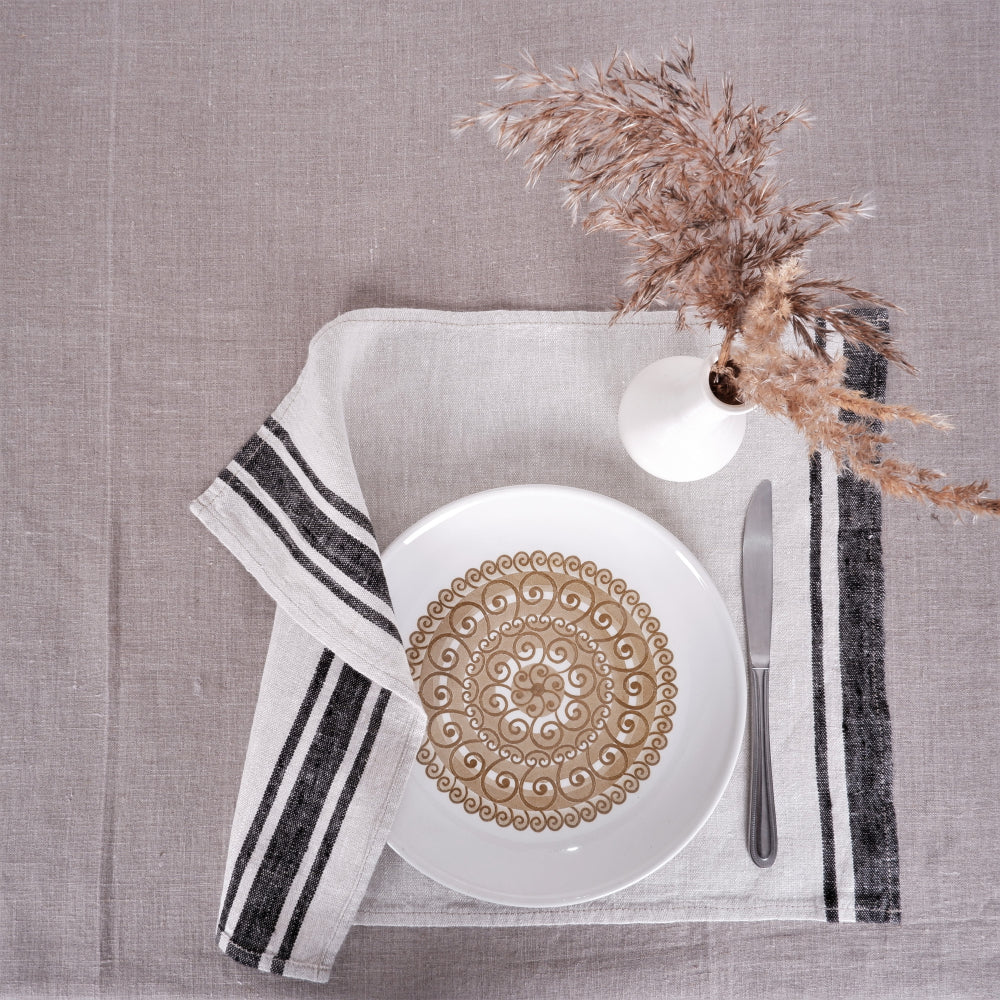 Natur - black striped - linen napkin - Black Edges