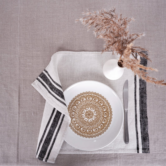 Natur - black striped - linen napkin - Black Edges