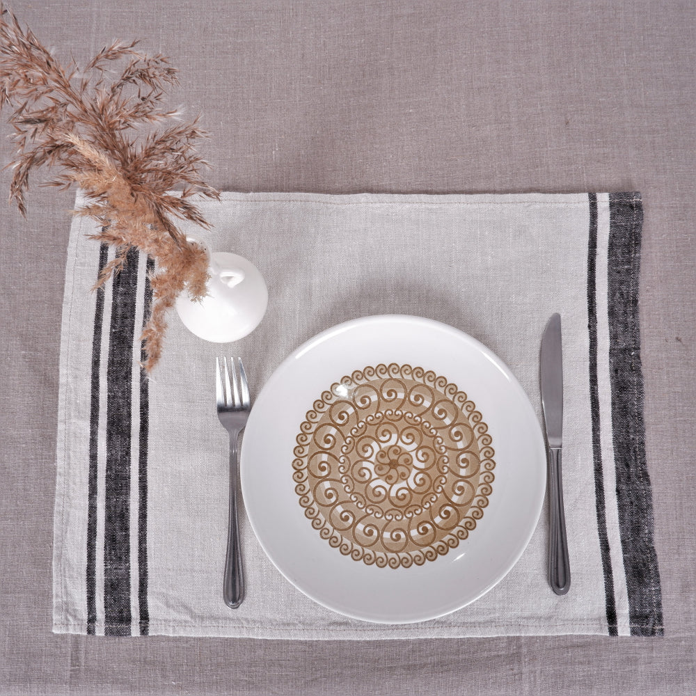 Natur - black striped - linen napkin - Black Edges