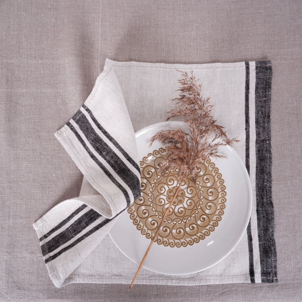 Natur - black striped - linen napkin - Black Edges