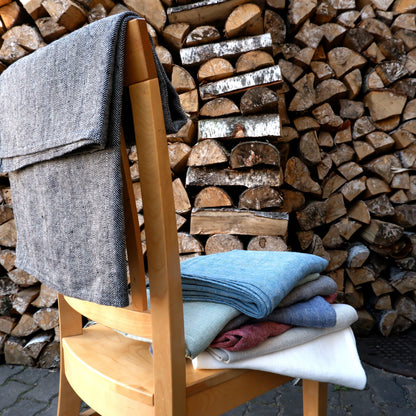 Herringbone Black - linen blanket