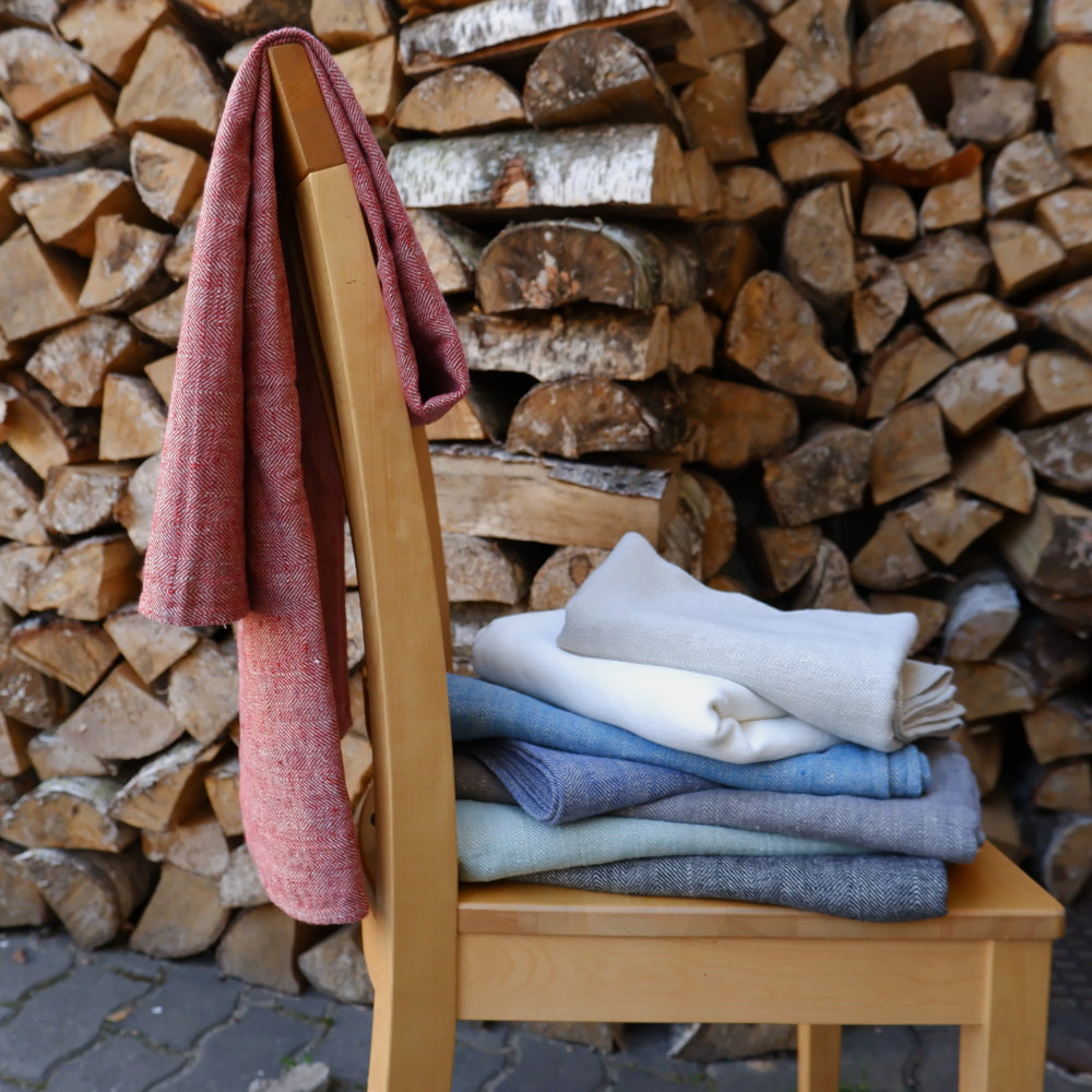 Herringbone Burgundy - linen blanket