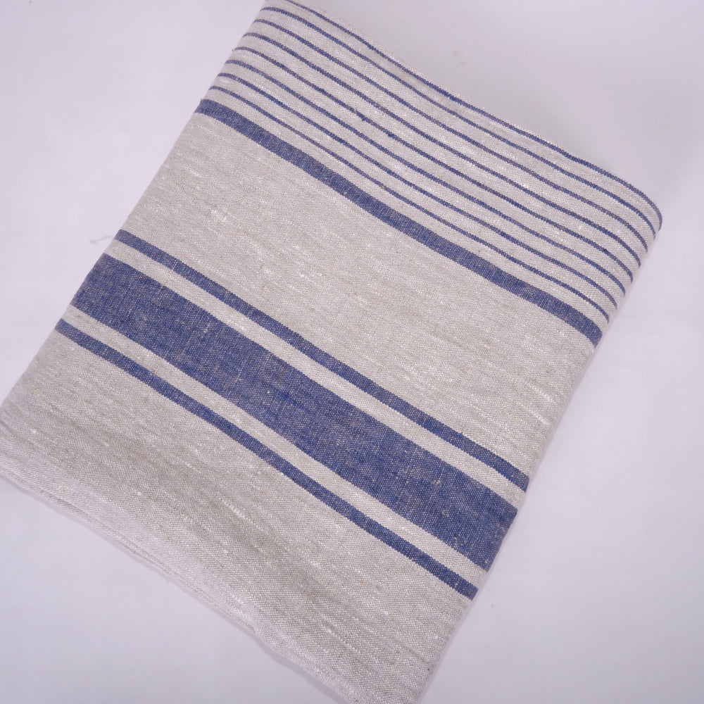 Village green- linen blanket