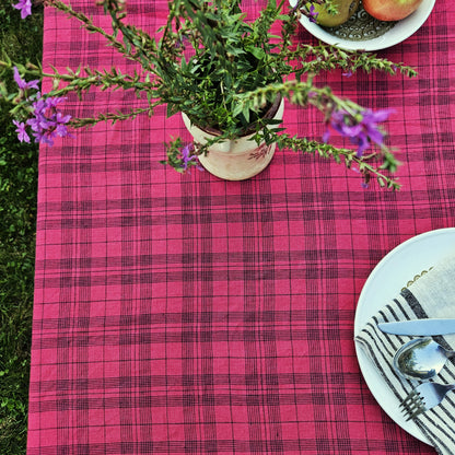 Linen tablecloth - Raspberry checks