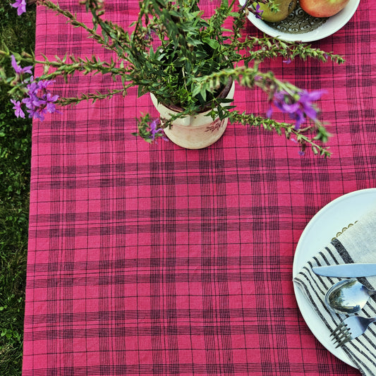 Linen tablecloth - Raspberry checks