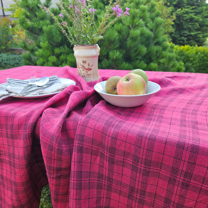 Linen tablecloth - Raspberry checks