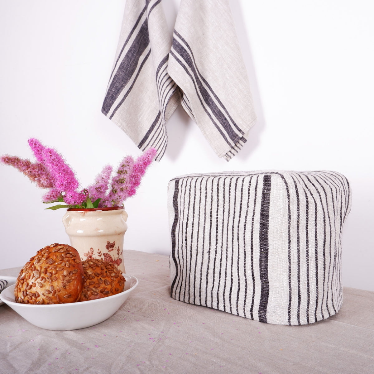 Multistripes - linen toaster cover