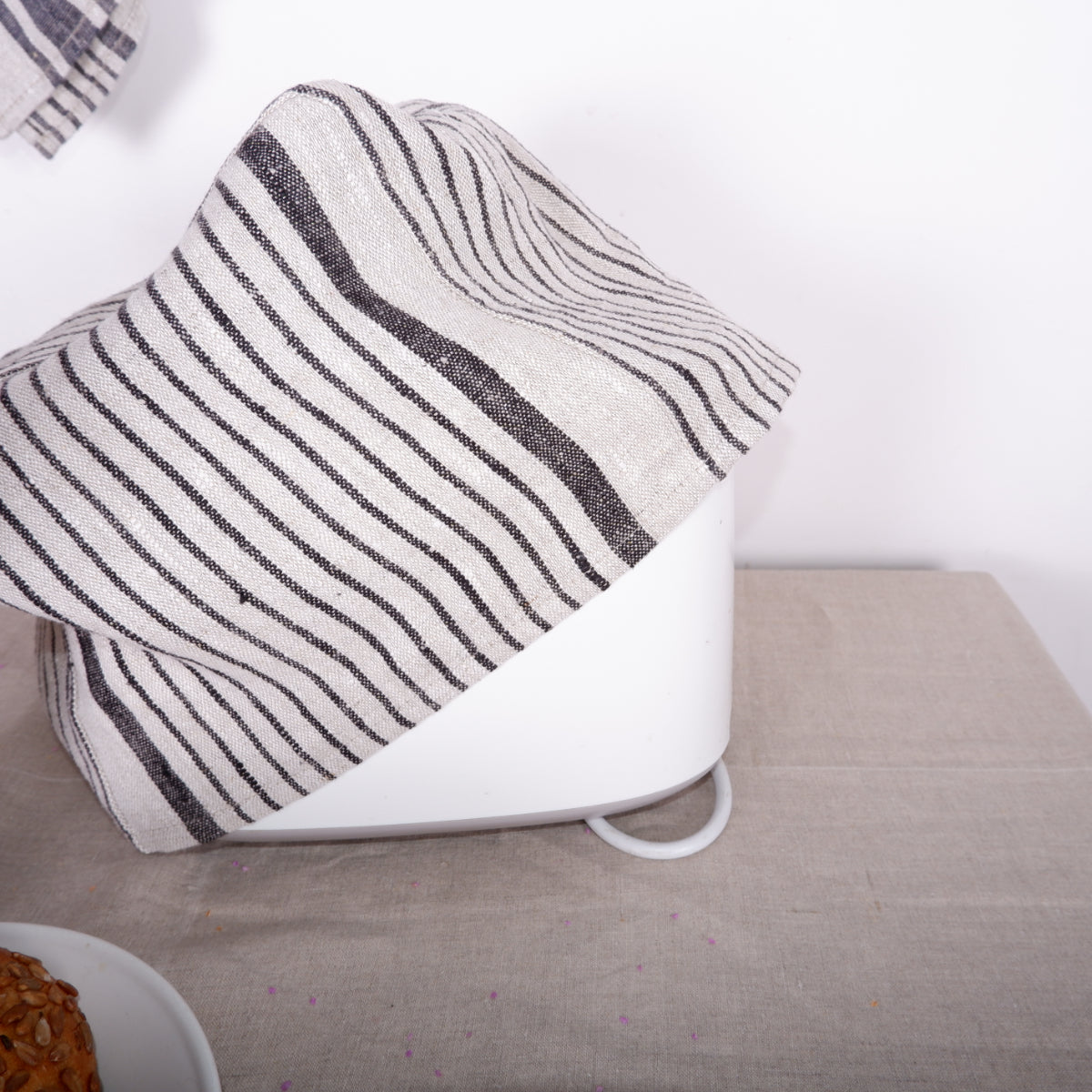 Multistripes - linen toaster cover