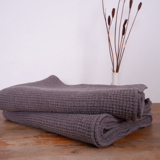 Waffle Grey  - Linen bath towel