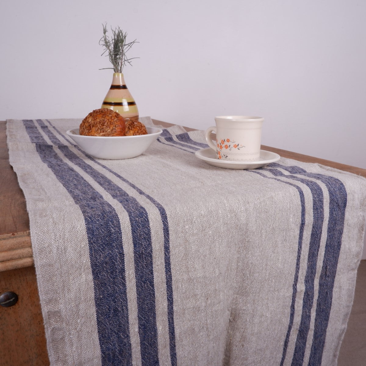 Green stripes  - linen table runner - Grainsack