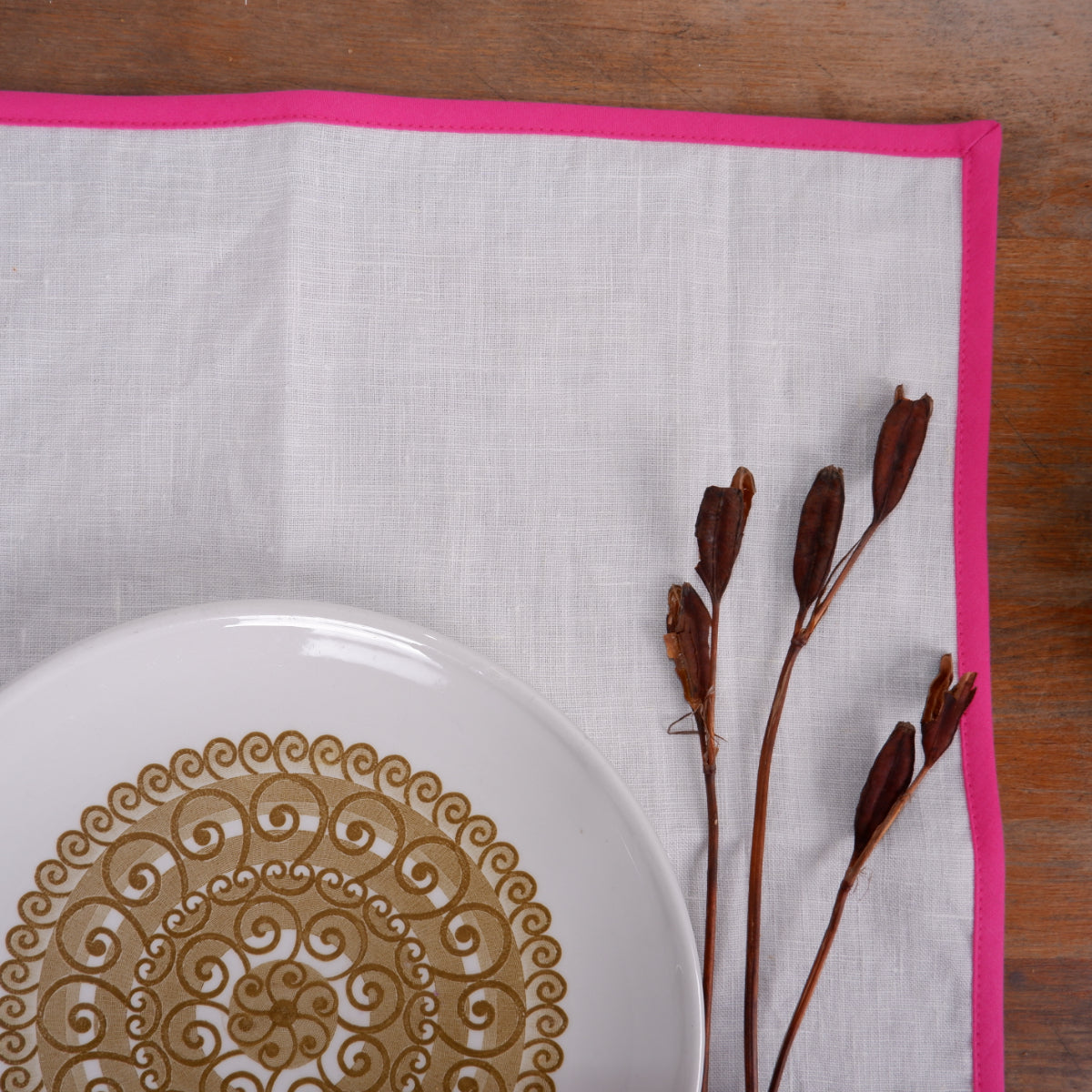Natural linen napkin -  Pink hem