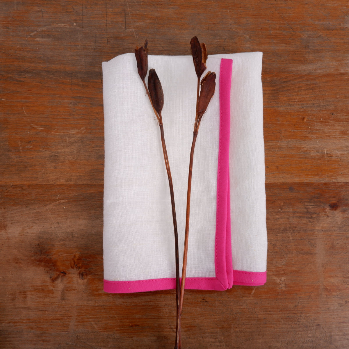 Natural linen napkin -  Pink hem