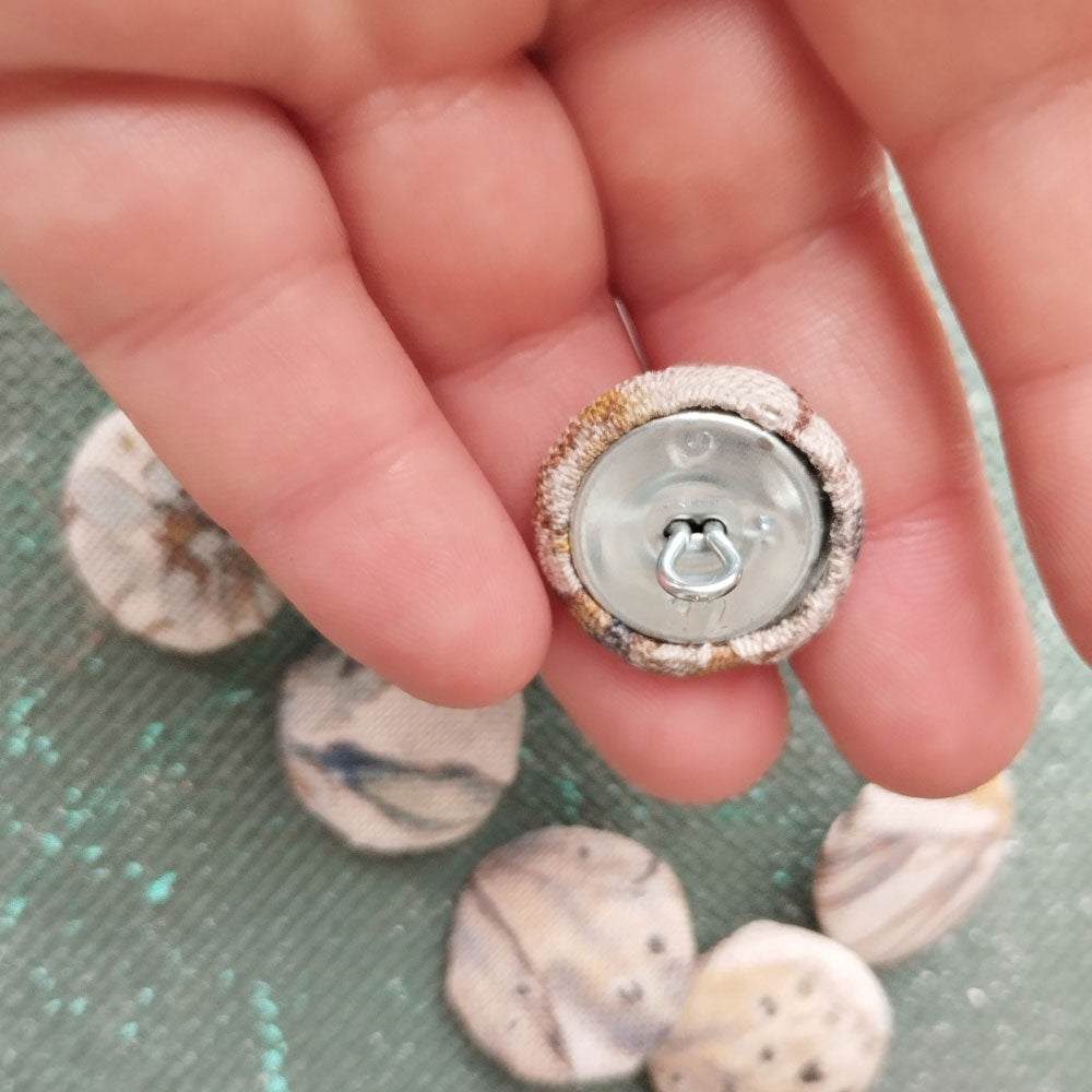 Linen Buttons in Beige floral  9901P