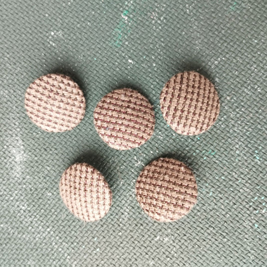 Linen Buttons in Chambre brown  589M