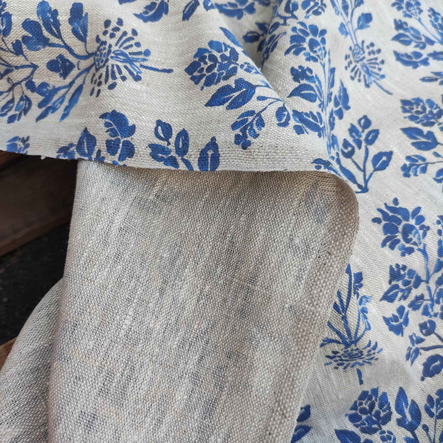 Floral block print linen fabric  LL330P - 100% linen with indigo blue print