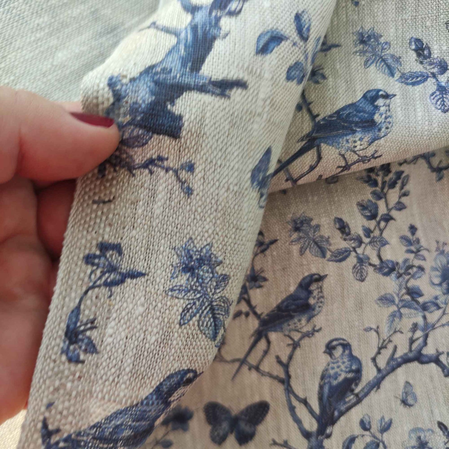 Floral linen fabric - Toile de jouy Tree with birds and butterflies on oatmeal linen LL341P