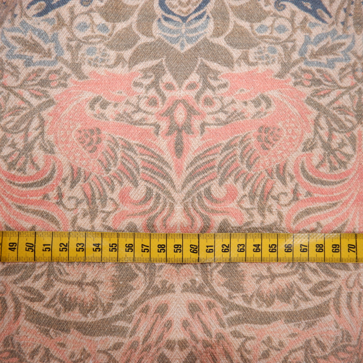 Printed linen fabric - Dragon Pink LL343P