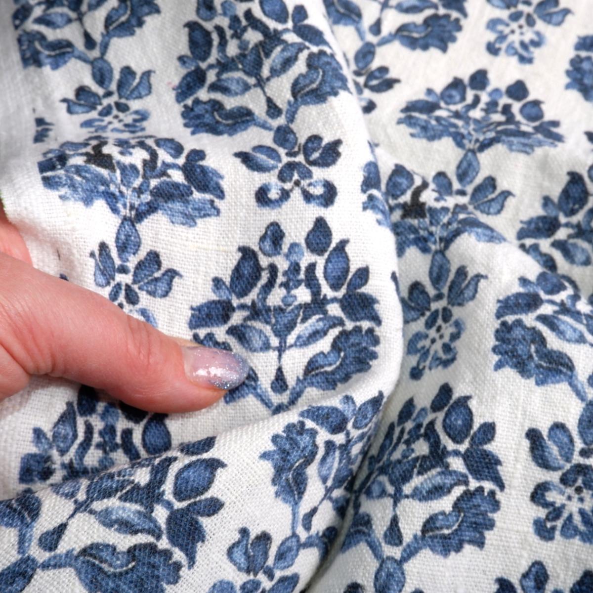 Blue block print on white - Printed linen fabric - LL348P