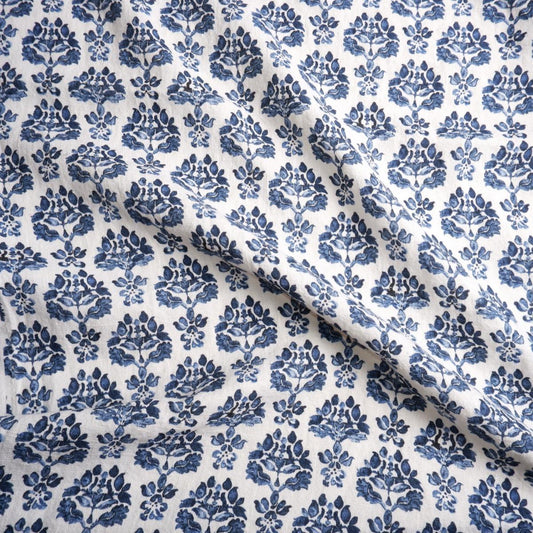 Blue block print on white - Printed linen fabric - LL348P