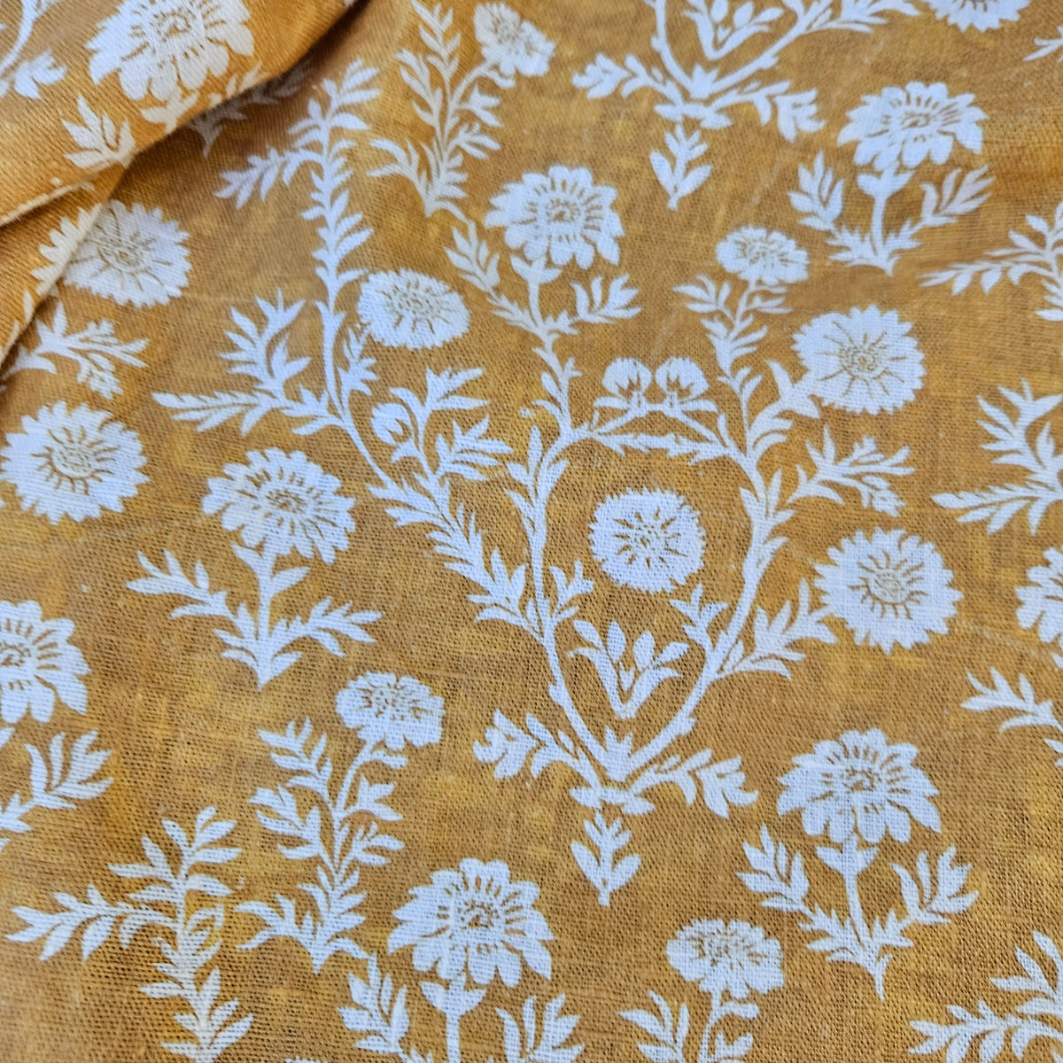 Mustard flower print - Printed linen fabric - 2223