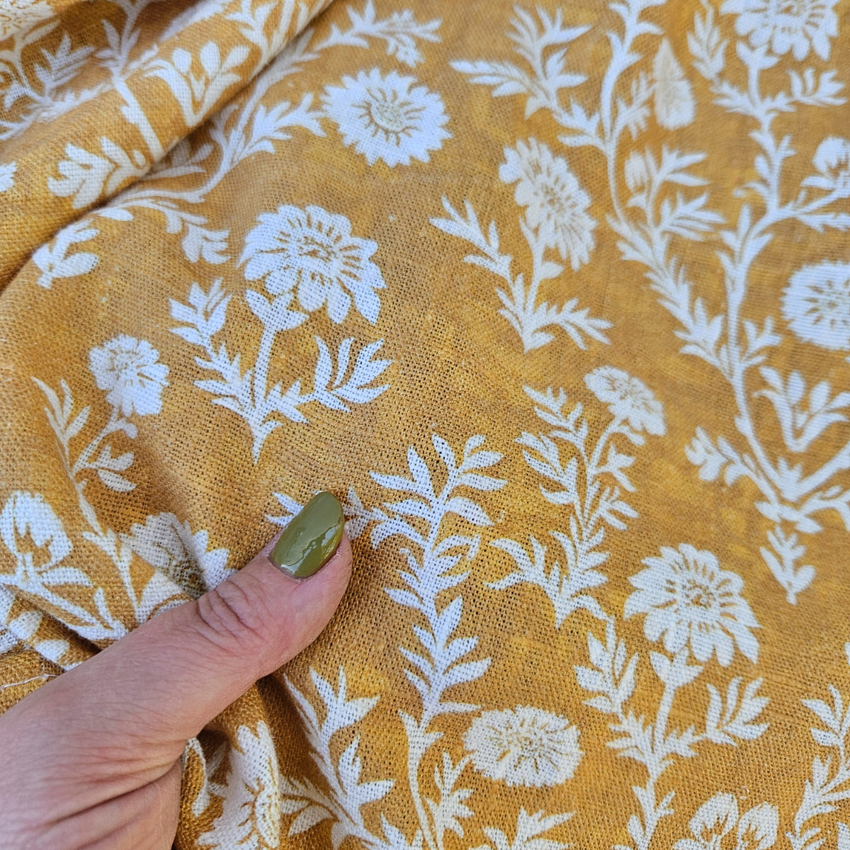 Mustard flower print - Printed linen fabric - 2223