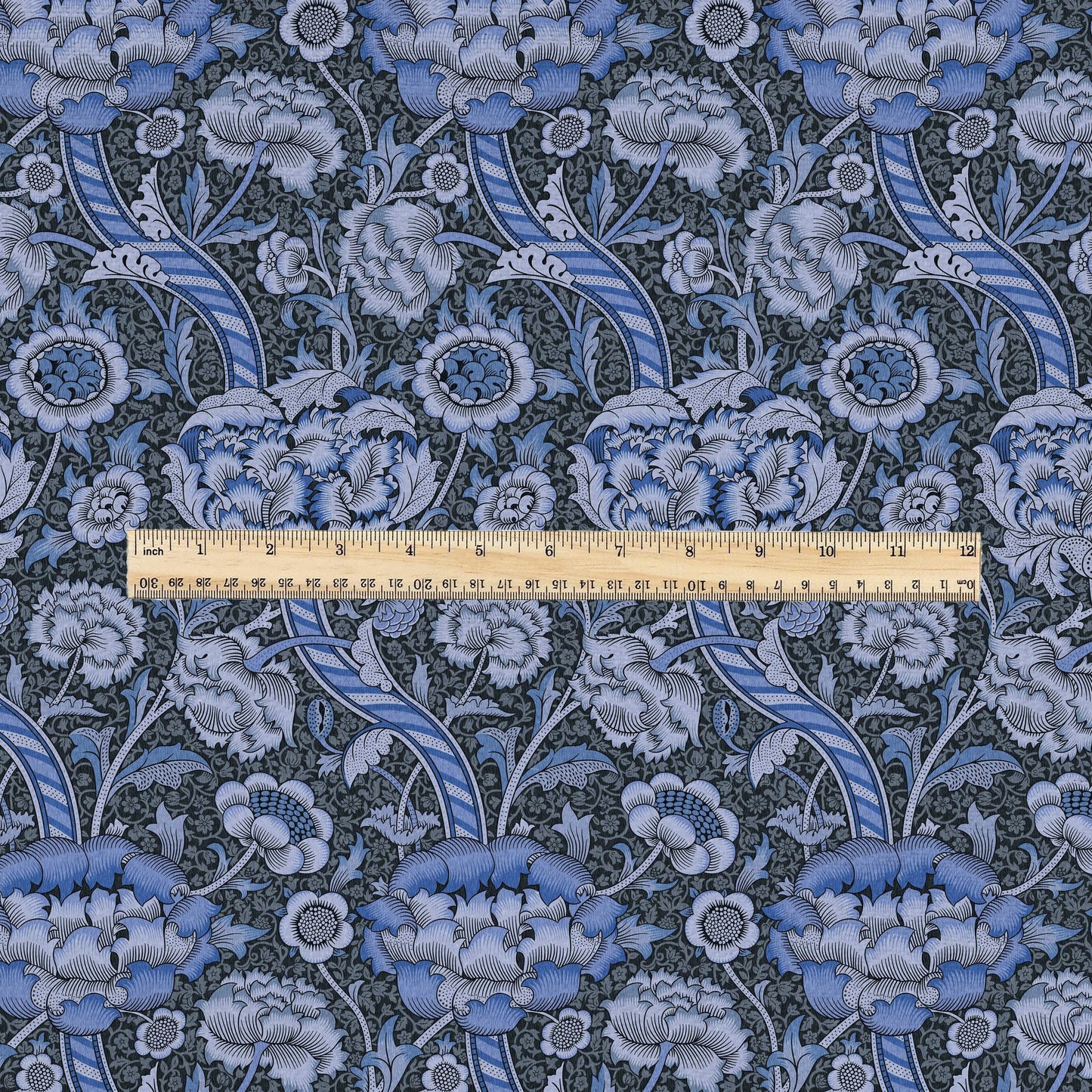 William Morris Wandle blue print on 100% LINEN - Victorian Art crafts linen Fabric - botanical Historical upholstery home textile 3163