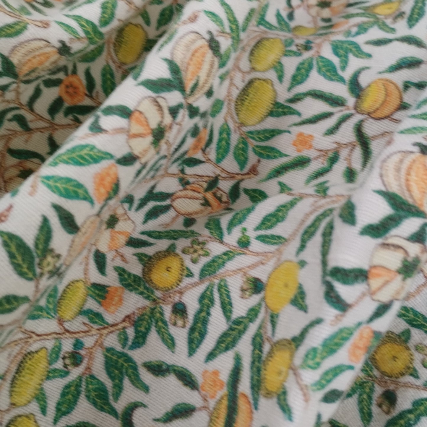 William morris Pomegranate 100% LINEN Art and crafts Fabric, William Morris 200gsm flax linen fabric Strawberry thief Willow