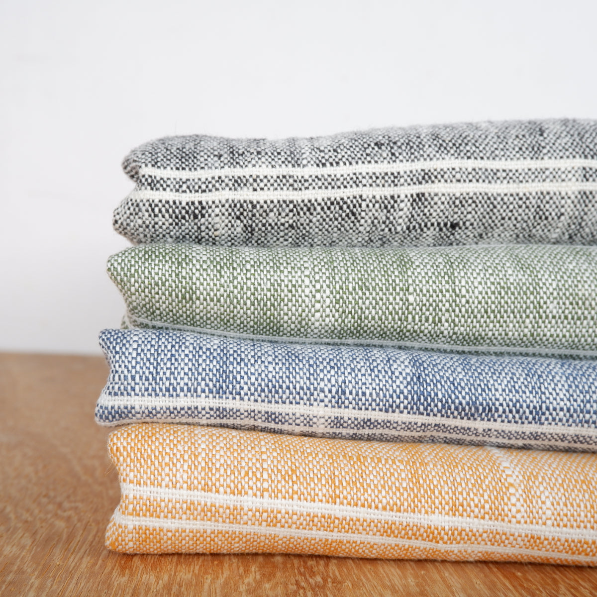 Green COTTAGE stripes - heavy linen fabric - T310