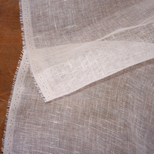 Medium sheer gauze linen - Vanilla - linen fabric - Regular - T033R